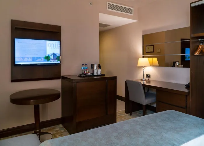 Midtown Отель 4*