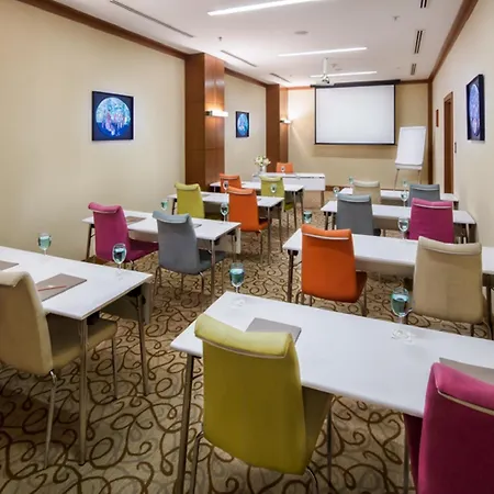 Midtown 4* Isztambul