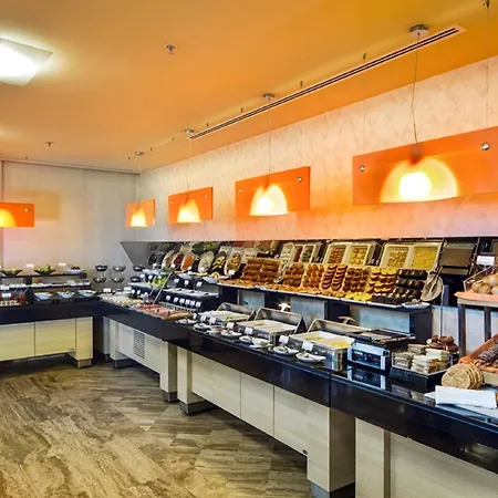 Midtown 4* Isztambul