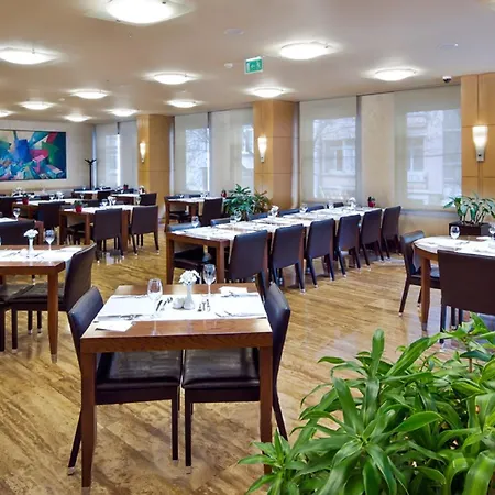 Szálloda Midtown 4*