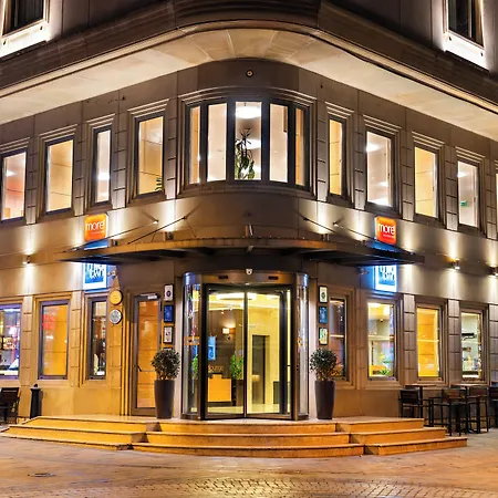 Midtown Hotell 4*