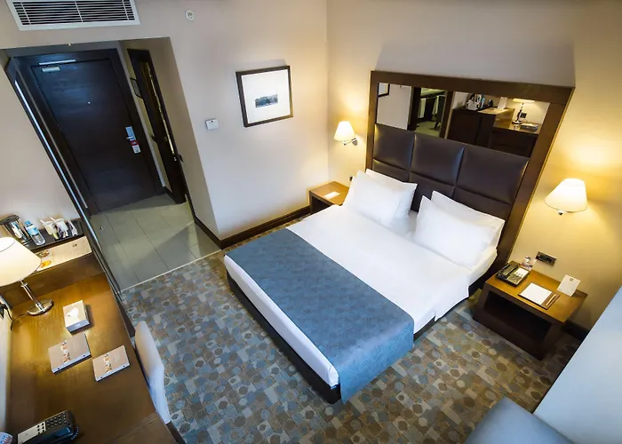 ميدتاون فندق