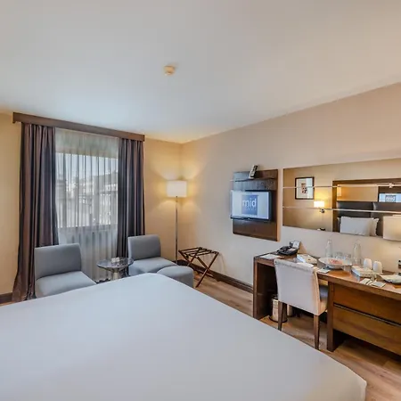 Midtown 4*